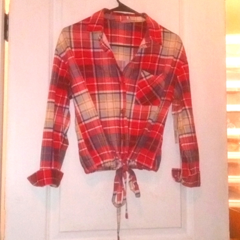 Tie waist plaid shirt